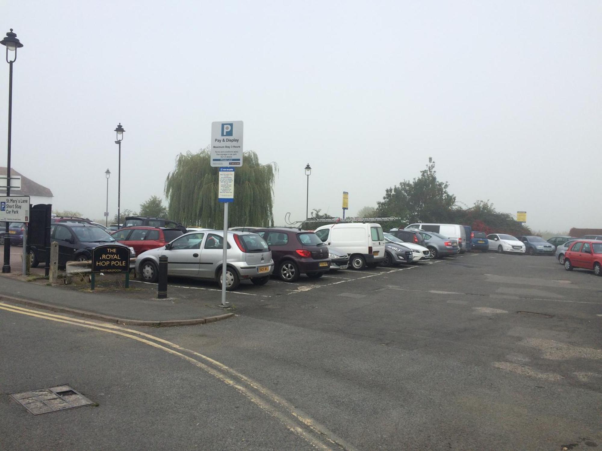 The Royal Hop Pole Wetherspoon Tewkesbury Exterior photo